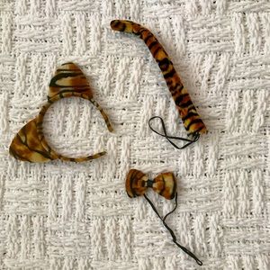 Tiger Costume Accessories / Tiger King